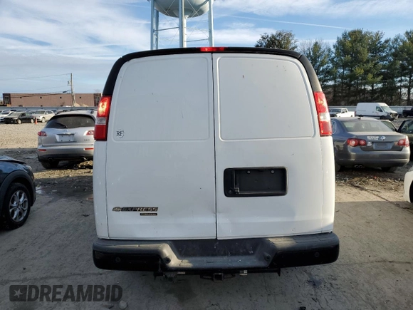 2015 Chevrolet Express Cargo with VIN 1GCZGUCG8F1264704, listed as a Copart auction lot 81811474 with 114,670 mi miles and Salvage title. Bid and sale history available at DreamBid. Image 6.