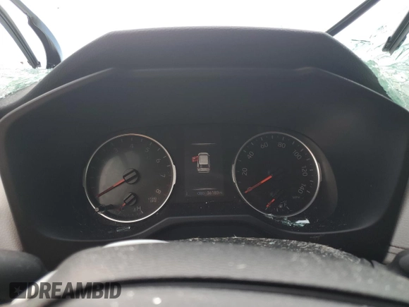 2019 Toyota RAV4 XLE with VIN 2T3W1RFV7KW029959, listed as a Copart auction lot 61825405 with 36,180 mi miles and Salvage title. Bid and sale history available at DreamBid. Image 9.