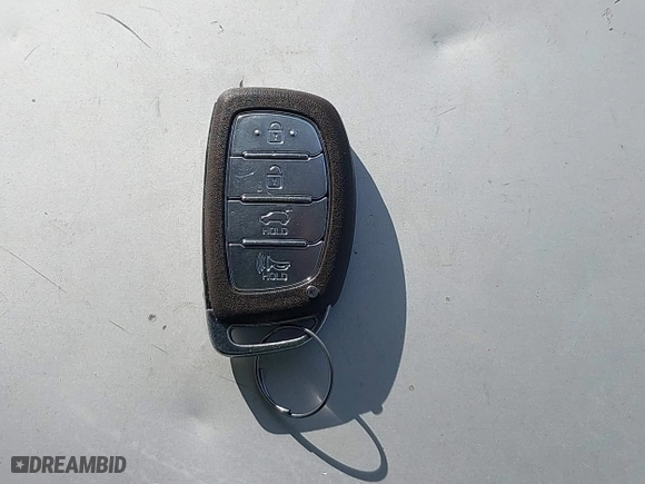 2017 Hyundai Tucson Value with VIN KM8J33A28HU484898, listed as a IAAI auction lot 41847105 with 53,210 mi miles. Bid and sale history available at carsss.com. Image 11.