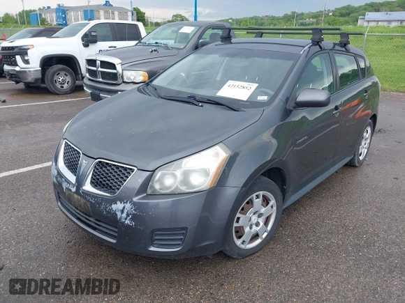 2009 Pontiac Vibe w/1SB with VIN 5Y2SP67009Z422467, listed as a IAAI auction lot 42152852 with 196,350 mi miles. Bid and sale history available at carsss.com. Image 2.