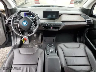 2017 BMW i3 with VIN WBY1Z8C51HV889646, listed as a Copart auction lot 40022853 with 0 mi miles. Bid and sale history available at carsss.com. Image 8.