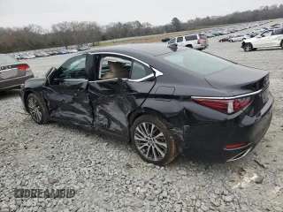 2021 Lexus ES with VIN 58ADZ1B11MU104194, listed as a Copart auction lot 44602115 with 17,609 mi miles and Salvage Title. Bid and sale history available at carsss.com. Image 2.