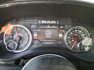 2022 Ram 1500 Big Horn with VIN 1C6SRFMT3NN265986, listed as a Copart auction lot 83177674 with 27,077 mi miles and Salvage title. Bid and sale history available at DreamBid. Image 9.
