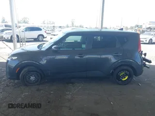 2020 Kia Soul S with VIN KNDJ23AU2L7715620, listed as a IAAI auction lot 41991928 with 93,601 mi miles and . Bid and sale history available at DreamBid. Image 14.