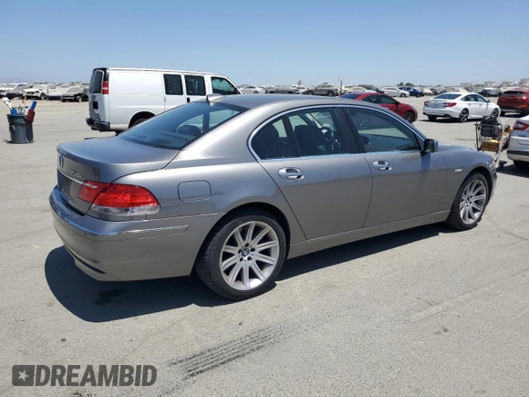 2006 BMW 7 Series 750i with VIN WBAHL83546DT02261, listed as a Copart auction lot 61686475 with 86,909 mi miles and Salvage title. Bid and sale history available at DreamBid. Image 3.