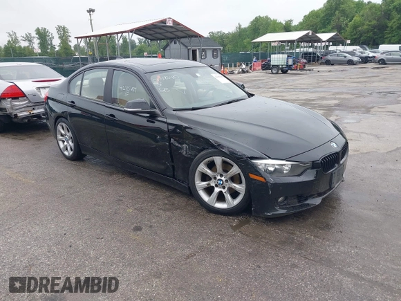 2015 BMW 3 Series 328i xDrive z VIN WBA3B5G55FNS18143, wystawiony jako IAAI lot #42185489 z przebiegiem 109 663 mil mil oraz . Historia ofert i sprzedaży dostępna na DreamBid. Obrazek 1.