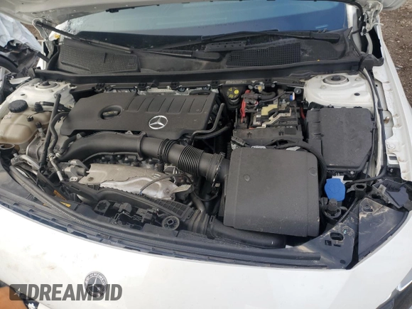 2019 Mercedes-Benz A 220 z VIN WDD3G4FB9KW001212, wystawiony jako Copart lot #85144084 z przebiegiem 53 599 mil mil oraz Szkoda całkowita • Salvage title. Historia ofert i sprzedaży dostępna na DreamBid. Obrazek 11.