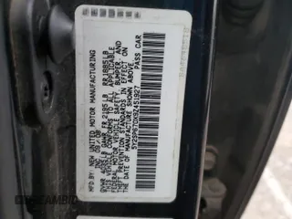 2009 Pontiac Vibe w/1SB with VIN 5Y2SP670X9Z451927, listed as a Copart auction lot 85680664 with 309,210 mi miles and Salvage Title. Bid and sale history available at carsss.com. Image 12.