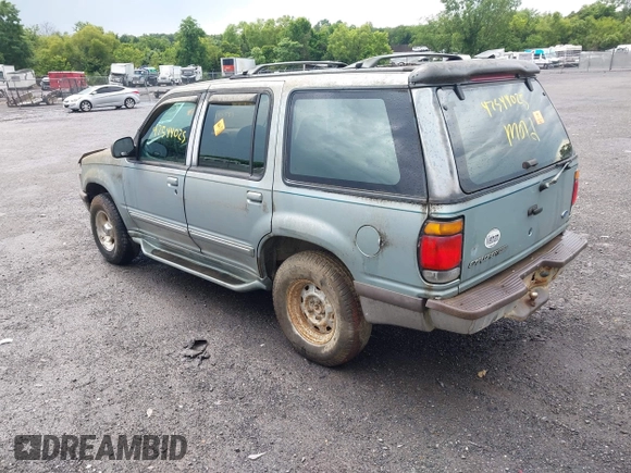 1996 Ford Explorer XL with VIN 1FMDU32X4TZA63759, listed as a IAAI auction lot 42544025 with 254,532 mi miles and . Bid and sale history available at DreamBid. Image 3.
