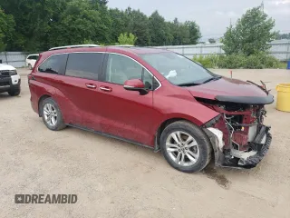 2022 Toyota Sienna LE with VIN 5TDGSKFC0NS067689, listed as a Copart auction lot 63850155 with 75,852 mi miles and Salvage title. Bid and sale history available at DreamBid. Image 4.