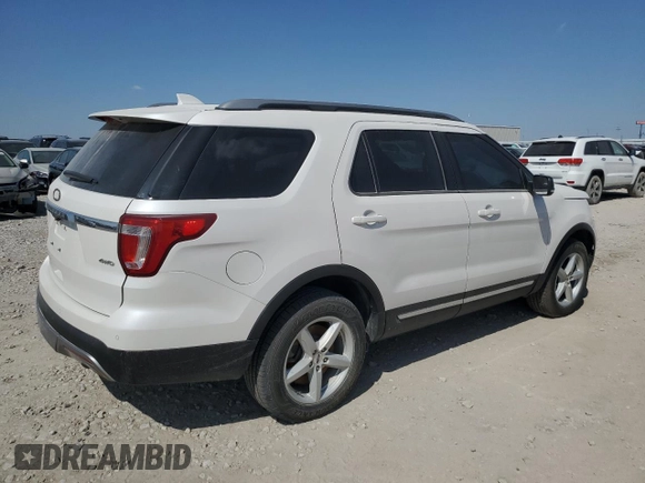2017 Ford Explorer XLT z VIN 1FM5K8D83HGD80786, wystawiony jako Copart lot #51752085 z przebiegiem 107 287 mil mil oraz Szkoda całkowita • Salvage title. Historia ofert i sprzedaży dostępna na DreamBid. Obrazek 3.