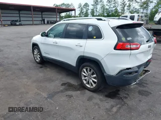 2017 Jeep Cherokee Limited с VIN 1C4PJLDB7HW610561, выставлен на аукционе IAAI как лот 42629863 с пробегом 82 180 миль миль и . История ставок и продаж доступна на DreamBid. Изображение 3.