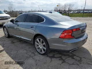 2017 Volvo S90 Inscription with VIN YV1A22ML1H1001821, listed as a Copart auction lot 46078893 with 62,122 mi miles. Bid and sale history available at carsss.com. Image 2.