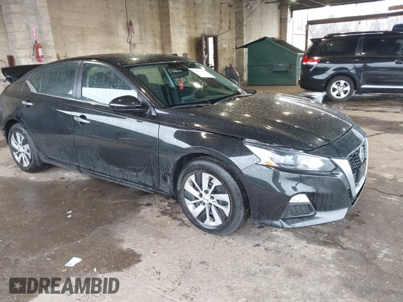 2022 Nissan Altima 2.5 S with VIN 1N4BL4BV5NN333360, listed as a IAAI auction lot 41921091 with 20,035 mi miles. Bid and sale history available at carsss.com. Image 1.