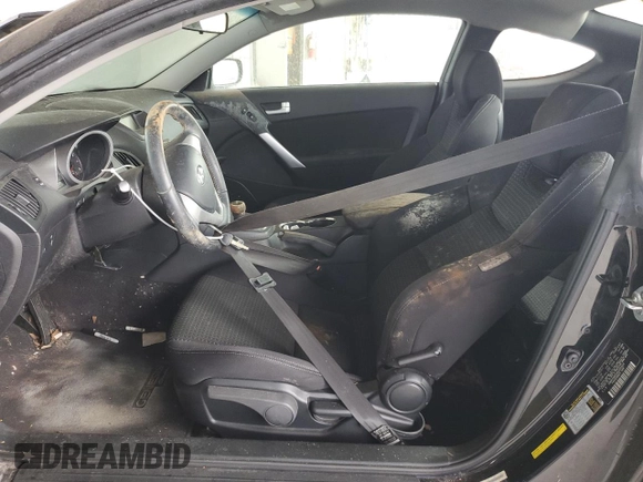 2010 Hyundai Genesis Coupe с VIN KMHHT6KD0AU035334, выставлен на аукционе Copart как лот 59239695 с пробегом 88 910 миль миль и На запчасти • Non repairable. История ставок и продаж доступна на DreamBid. Изображение 7.