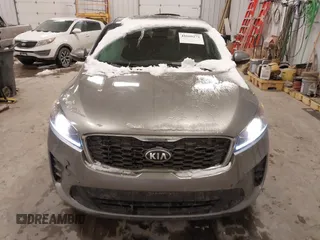 2019 Kia Sorento LX with VIN 5XYPG4A36KG498664, listed as a IAAI auction lot 41609272 with 172,042 mi miles. Bid and sale history available at carsss.com. Image 12.