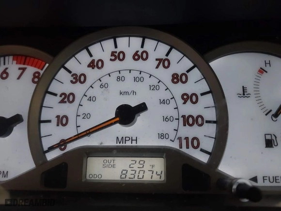 2008 Toyota Corolla CE with VIN 1NXBR32E18Z961117, listed as a IAAI auction lot 41615431 with 83,074 mi miles. Bid and sale history available at carsss.com. Image 15.