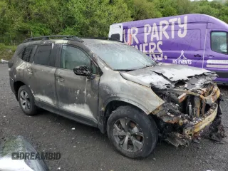 2025 Subaru Ascent Premium z VIN 4S4WMADD1S3416363, wystawiony jako Copart lot #54590175 z przebiegiem Nie podano mil oraz Szkoda całkowita • Salvage title. Historia ofert i sprzedaży dostępna na DreamBid. Obrazek 4.