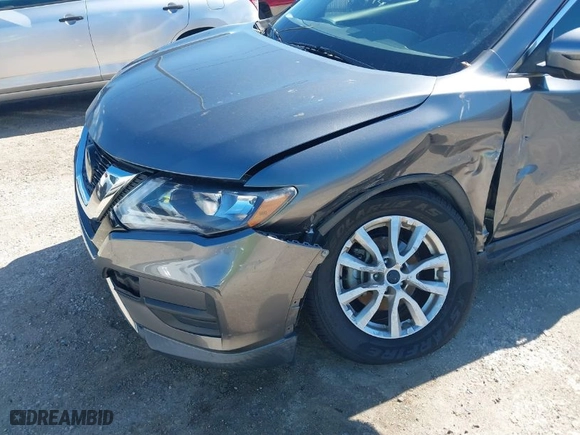 2019 Nissan Rogue SV with VIN KNMAT2MT2KP559894, listed as a IAAI auction lot 41666907 with NaN miles. Bid and sale history available at carsss.com. Image 6.