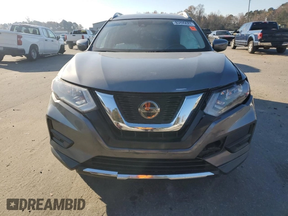 2020 Nissan Rogue S z VIN KNMAT2MV6LP523824, wystawiony jako Copart lot #83495624 z przebiegiem 110 633 mil mil oraz Szkoda całkowita • Salvage title. Historia ofert i sprzedaży dostępna na DreamBid. Obrazek 5.