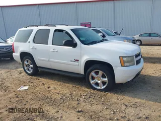 2008 Chevrolet Tahoe 3LT z VIN 1GNFC13068R119950, wystawiony jako IAAI lot #42410879 z przebiegiem 230 254 mil mil oraz . Historia ofert i sprzedaży dostępna na DreamBid. Obrazek 1.
