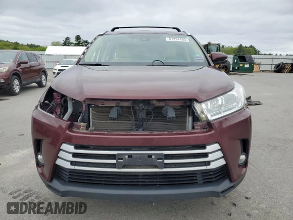2018 Toyota Highlander SE z VIN 5TDJZRFH0JS857493, wystawiony jako Copart lot #57224495 z przebiegiem 111 862 mil mil oraz Szkoda całkowita • Salvage title. Historia ofert i sprzedaży dostępna na DreamBid. Obrazek 5.