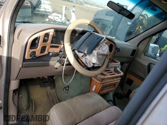1995 Ford Econoline Cargo with VIN 1FDEE14H4SHB36046, listed as a Copart auction lot 88537635 with Not Provided miles and Non Repairable. Bid and sale history available at DreamBid. Image 8.