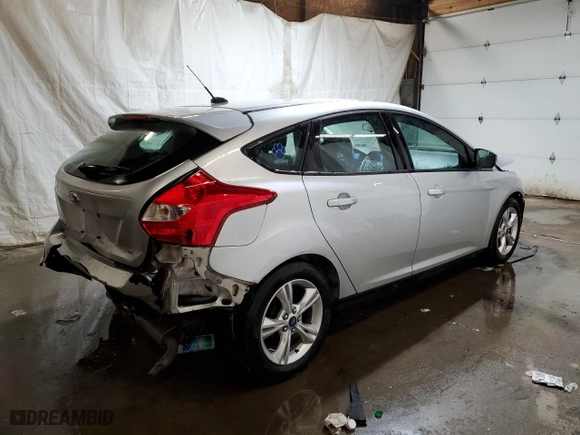 2014 Ford Focus SE with VIN 1FADP3K20EL116145, listed as a Copart auction lot 43067645 with 76,292 mi miles and Salvage Title. Bid and sale history available at carsss.com. Image 3.