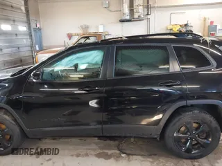 2019 Jeep Cherokee Latitude Plus with VIN 1C4PJMLX7KD283570, listed as a IAAI auction lot 41922700 with 106,829 mi miles and . Bid and sale history available at DreamBid. Image 15.
