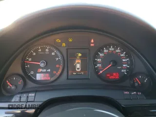 2008 Audi RS 4 z VIN WUADU78E18N901135, wystawiony jako Copart lot #78098074 z przebiegiem 129 435 mil mil oraz Tytuł czysty. Historia ofert i sprzedaży dostępna na DreamBid. Obrazek 9.
