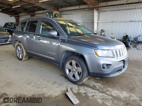 2014 Jeep Compass High Altitude with VIN 1C4NJCEA8ED600450, listed as a Copart auction lot 49449785 with 175,282 mi miles and Clean Title. Bid and sale history available at carsss.com. Image 4.