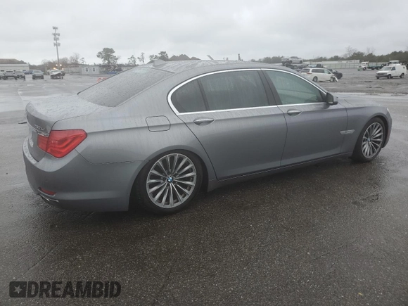 2011 BMW 7 Series 750Li with VIN WBAKB8C54BCY66713, listed as a Copart auction lot 85658064 with 122,271 mi miles and Non repairable. Bid and sale history available at DreamBid. Image 3.