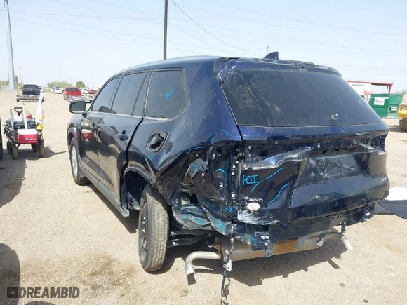 2024 Toyota Grand Highlander XLE with VIN 5TDAAAB59RS059896, listed as a IAAI auction lot 41691709 with 7,294 mi miles. Bid and sale history available at carsss.com. Image 6.