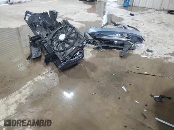 2020 Ford Escape SE с VIN 1FMCU9G68LUB86881, выставлен на аукционе Copart как лот 55262495 с пробегом 51 844 миль миль и Списание • Salvage title. История ставок и продаж доступна на DreamBid. Изображение 13.