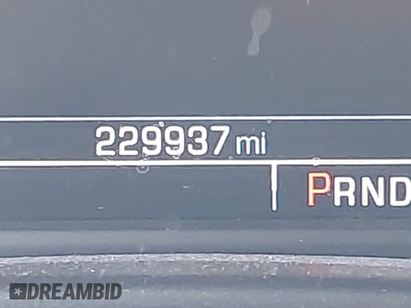 2014 Chevrolet Silverado 1500 LT with VIN 3GCPCREC2EG233362, listed as a IAAI auction lot 41685630 with 229,937 mi miles. Bid and sale history available at carsss.com. Image 7.