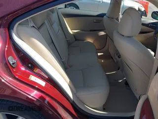 2008 Lexus ES 330 z VIN JTHBJ46GX82179132, wystawiony jako IAAI lot #42064446 z przebiegiem 132 643 mil mil oraz . Historia ofert i sprzedaży dostępna na DreamBid. Obrazek 8.