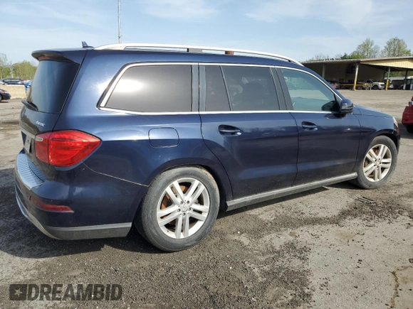 2013 Mercedes-Benz GL 450 z VIN 4JGDF7CE2DA246396, wystawiony jako Copart lot #54966615 z przebiegiem 192 598 mil mil oraz Tytuł czysty. Historia ofert i sprzedaży dostępna na DreamBid. Obrazek 3.