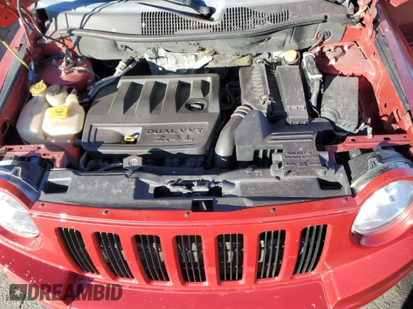 2007 Jeep Compass Sport with VIN 1J8FF47W27D136703, listed as a Copart auction lot 45460315 with 185,776 mi miles and Salvage Title. Bid and sale history available at carsss.com. Image 12.