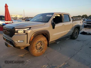 2024 Nissan Frontier Pro-X z VIN 1N6ED1EJ7RN619600, wystawiony jako Copart lot #74284664 z przebiegiem 19 786 mil mil oraz Szkoda całkowita • Salvage title. Historia ofert i sprzedaży dostępna na DreamBid. Obrazek 1.