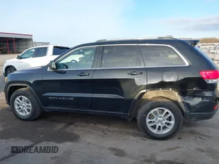 2018 Jeep Grand Cherokee Altitude with VIN 1C4RJFAG0JC305842, listed as a IAAI auction lot 41949021 with 83,773 mi miles and . Bid and sale history available at DreamBid. Image 14.