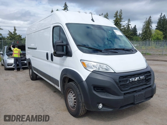 2025 Ram ProMaster Cargo Tradesman with VIN 3C6LRVDG5SE519375, listed as a IAAI auction lot 42217734 with 3,940 mi miles and . Bid and sale history available at DreamBid. Image 1.