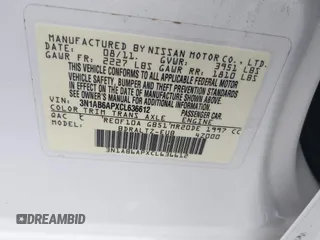 2012 Nissan Sentra S z VIN 3N1AB6APXCL636612, wystawiony jako IAAI lot #42610932 z przebiegiem 150 605 mil mil oraz . Historia ofert i sprzedaży dostępna na DreamBid. Obrazek 9.