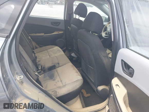 2019 Hyundai Kona SE with VIN KM8K12AA0KU257384, listed as a IAAI auction lot 42049777 with 91,000 mi miles. Bid and sale history available at carsss.com. Image 8.