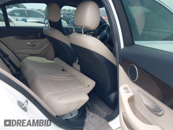 2018 Mercedes-Benz C 300 with VIN 55SWF4JB3JU242931, listed as a IAAI auction lot 42267645 with 194,674 mi miles and . Bid and sale history available at DreamBid. Image 8.