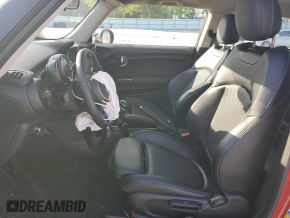 2015 MINI Hardtop с VIN WMWXM5C53FT942331, выставлен на аукционе Copart как лот 54213935 с пробегом Не указан миль и Списание • Salvage title. История ставок и продаж доступна на DreamBid. Изображение 7.