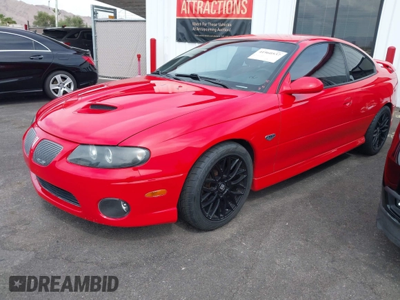 2005 Pontiac GTO with VIN 6G2VX12U25L356602, listed as a IAAI auction lot 41960537 with 53,648 mi miles. Bid and sale history available at carsss.com. Image 15.
