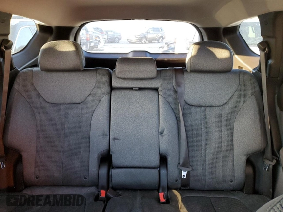 2020 Hyundai Santa Fe SE with VIN 5NMS23AD7LH177669, listed as a Copart auction lot 88893575 with 113,813 mi miles and Non Repairable. Bid and sale history available at carsss.com. Image 10.