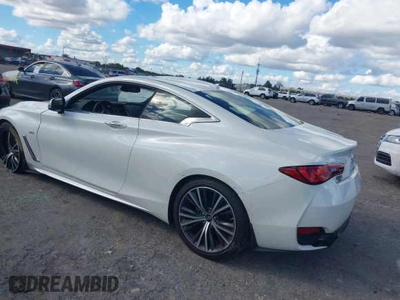 2020 Infiniti Q60 Luxe with VIN JN1EV7EK2LM340406, listed as a IAAI auction lot 41641294 with 35,239 mi miles and . Bid and sale history available at carsss.com. Image 3.