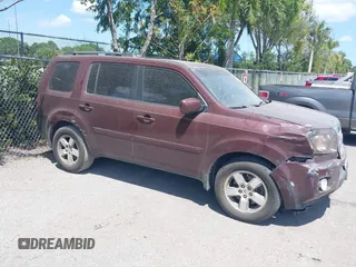 2011 Honda Pilot EX-L with VIN 5FNYF3H5XBB011157, listed as a IAAI auction lot 42032416 with 176,767 mi miles and . Bid and sale history available at DreamBid. Image 1.