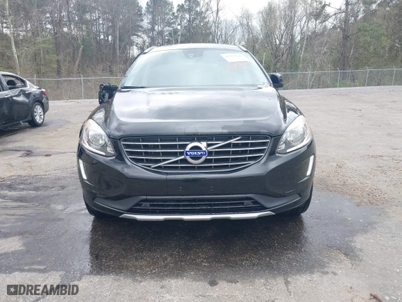 2016 Volvo XC60 T5 Drive-E Premier with VIN YV440MDK0G2857046, listed as a IAAI auction lot 41752649 with 36,896 mi miles. Bid and sale history available at carsss.com. Image 12.